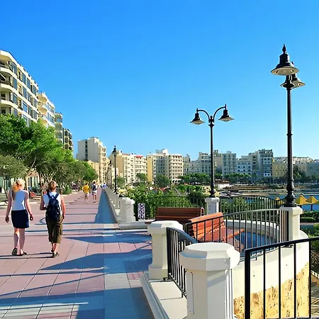 Apartamento Sleek 2br By The Promenade