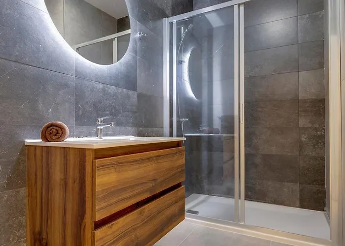 Apartament Sleek 2br By The Promenade