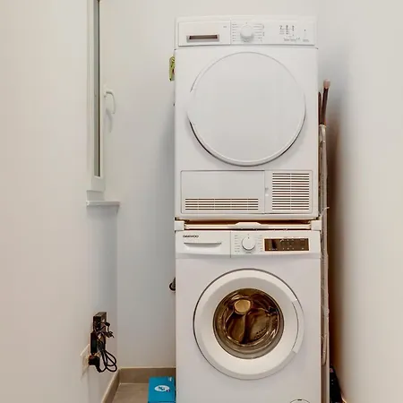 Sleek 2br By The Promenade Appartement