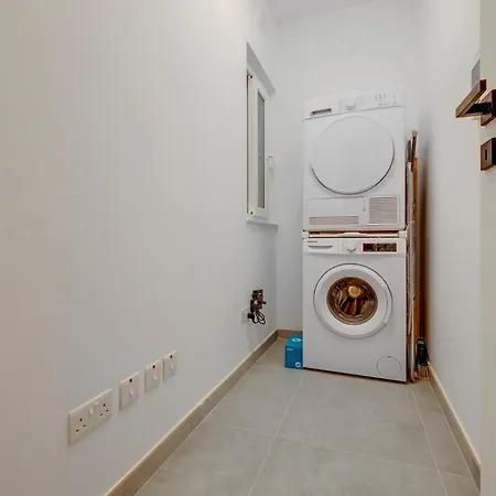 Sleek 2br By The Promenade Appartement *