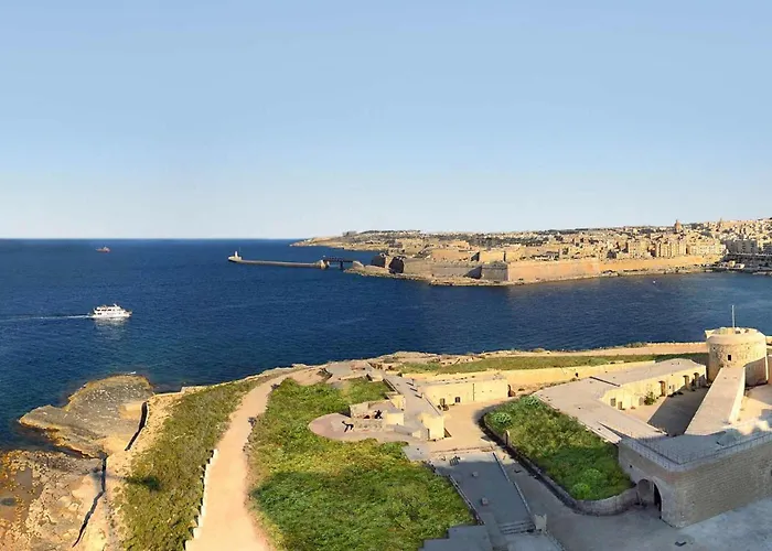 Sleek 2br By The Promenade Apartamento